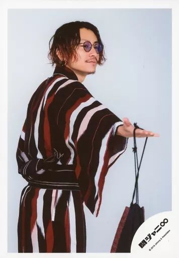 中古】生写真(ジャニーズ) 関ジャニ∞/安田章大/膝上・浴衣赤.黒.白