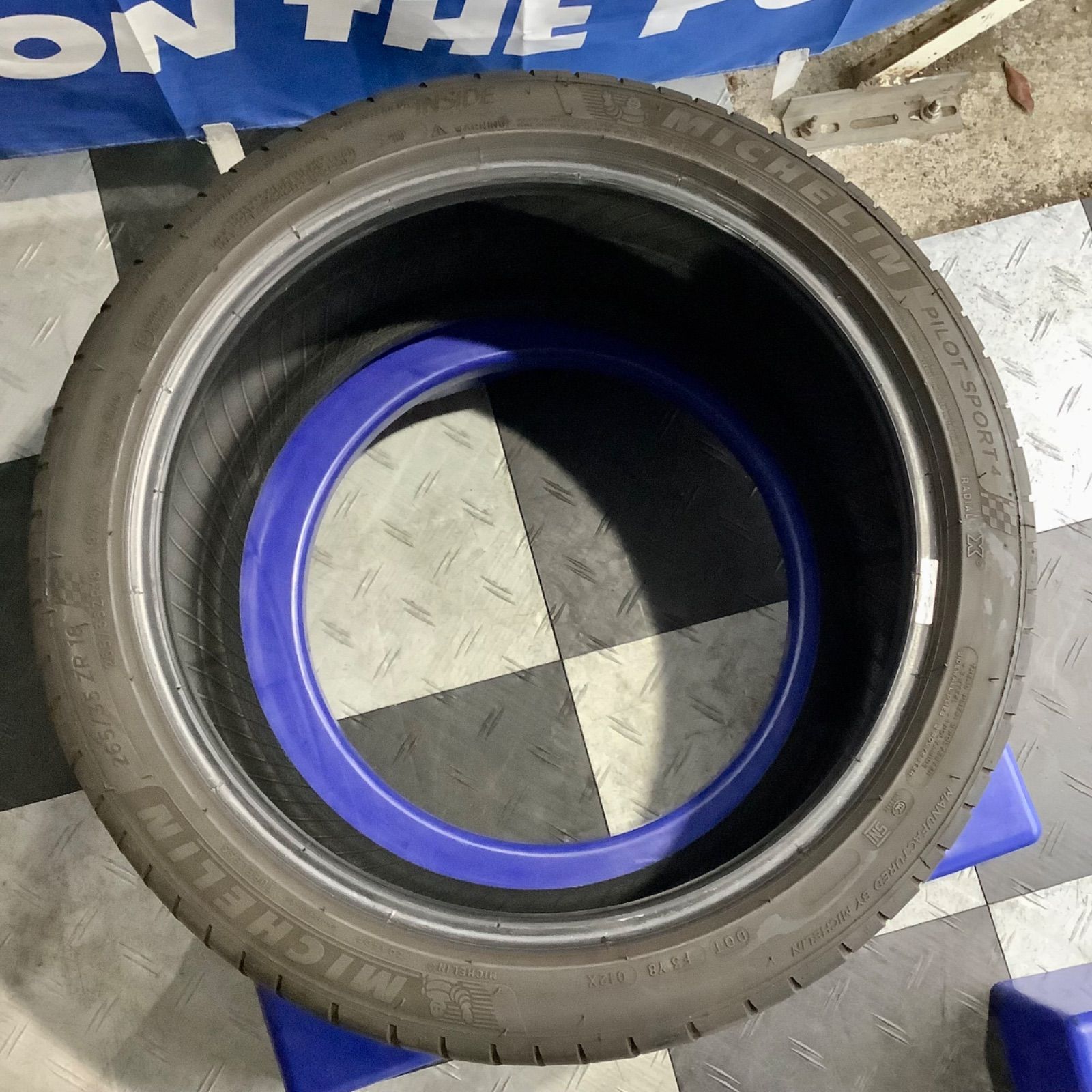 送料込み］265/35R18 MICHELIN Pilot Sport 4 PS4 ミシュラン