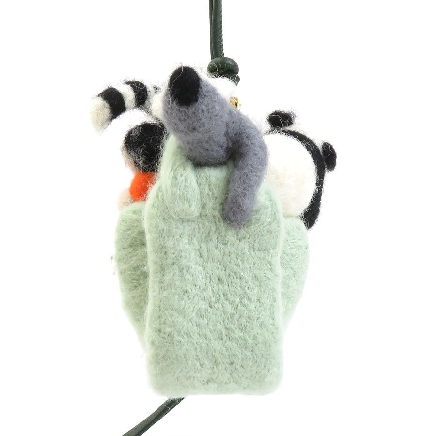 【LOEWE】 x Suna Fujita コーギー チャーム LOEWE | X Suna Fujita Whale With Kid Charm | Men | Lane Crawford
