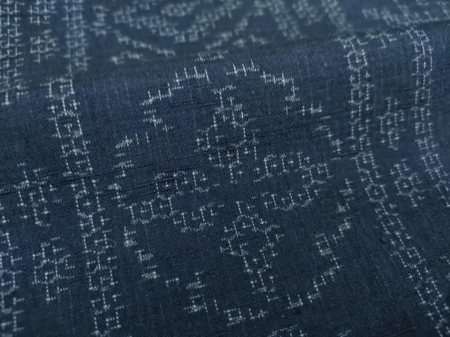 平和屋着物●結城紬　80亀甲　花唐草間道　正絹　逸品　DAAQ3469ps 平和屋着物○結城紬 80亀甲 花唐草間道 正絹 逸品 DAAQ3469ps - メルカリ