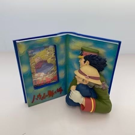 ハウルの動く城　写真立て　フォトフレーム スタジオジブリ ハウルの動く城 ブック型 写真立て インテリア