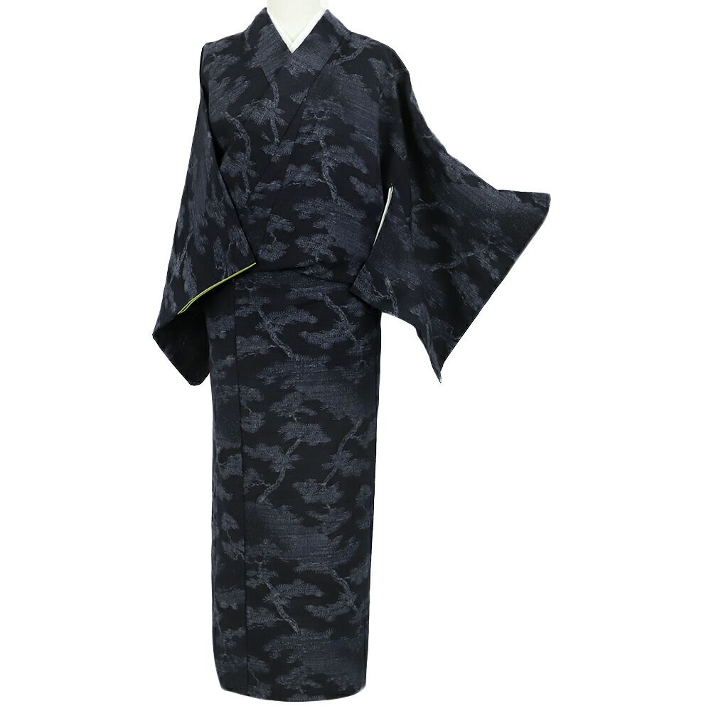 結城紬 正絹 重要無形文化財 黒地 中古 着物 リサイクル 松 青