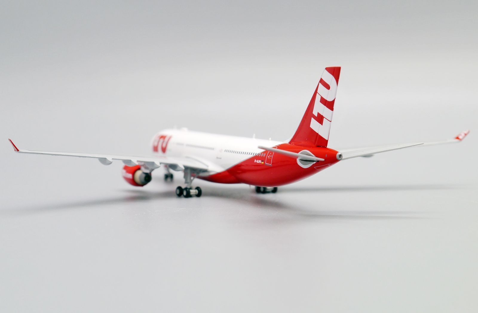 LH4207
