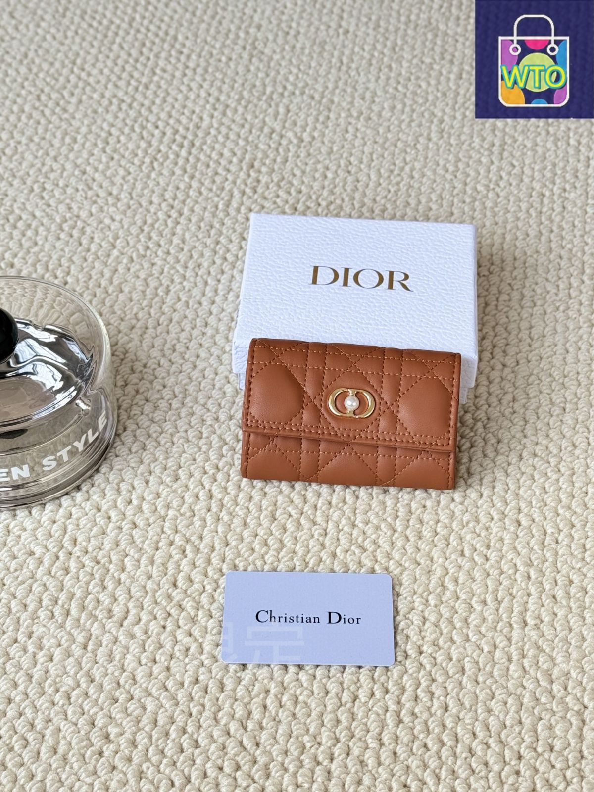 【プレゼントにも★】Dior Caro Glycine ウォレット ギフトにも♪【 Dior 】Caro Glycine ウォレット