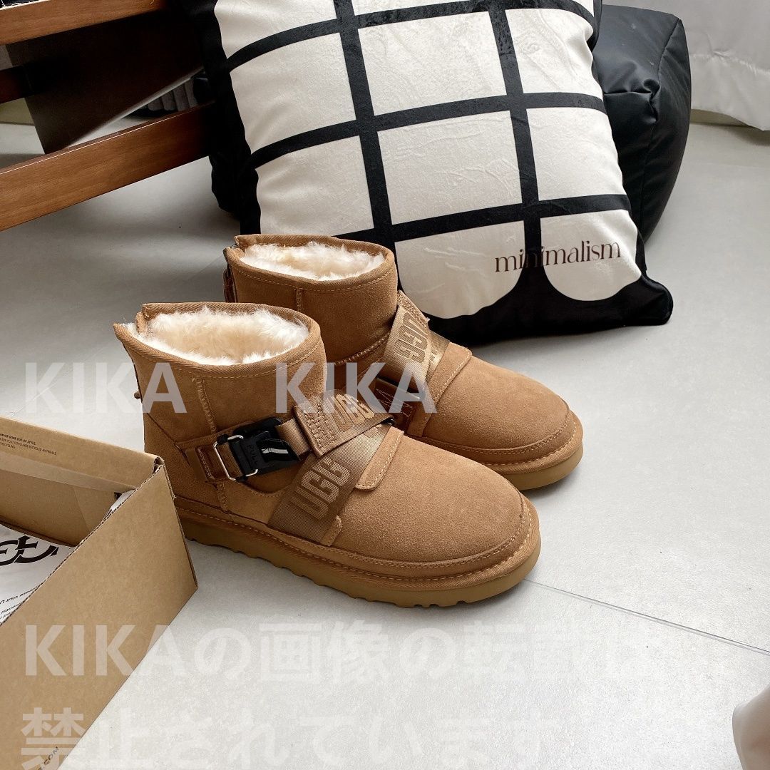 メルカリ 販売 ugg ブーツ