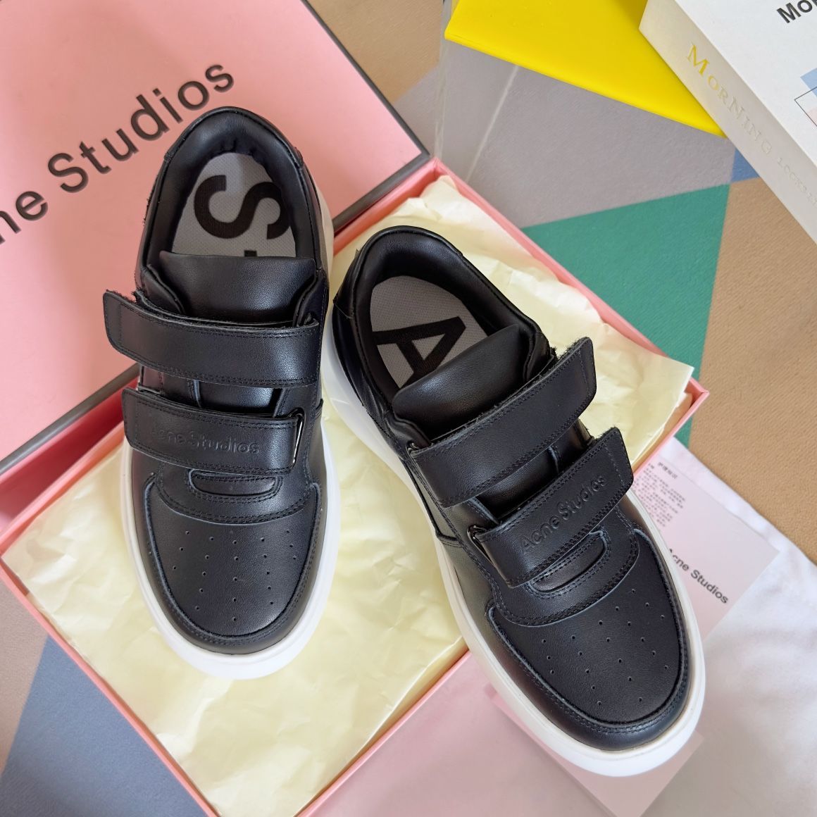 新品未使用品】acne studios スニーカー 37 不可算な