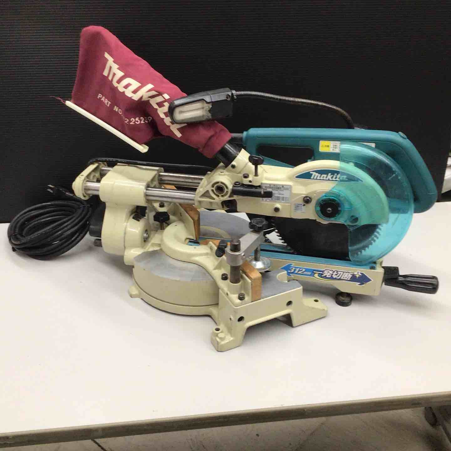 ? マキタ電動工具 190mmスライドマルノコ LS0715F（チップソー付 