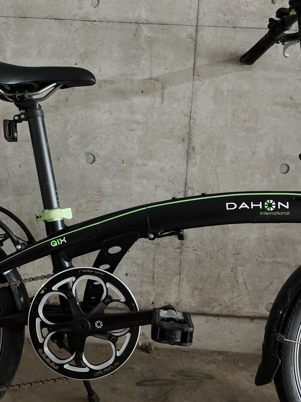 DAHON Qix D8 - メルカリ