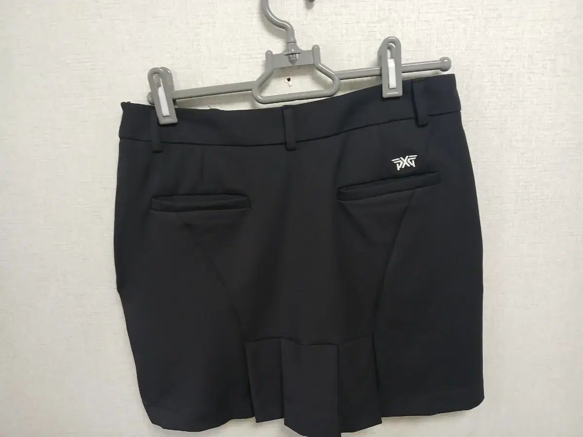 スカート