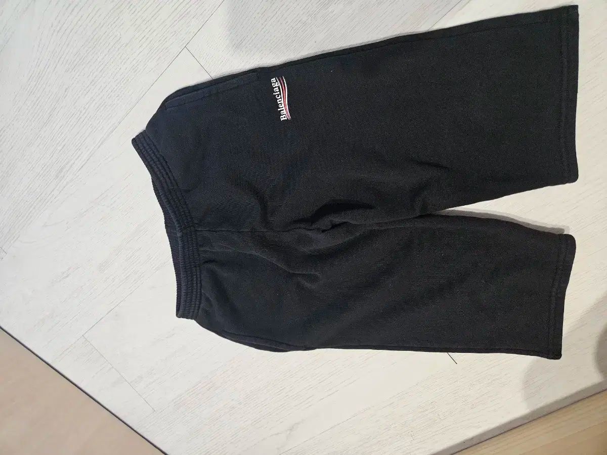 BALENCIAGA バレンシアガ キッズ ジュニア 半ズボン 10 税金 レディース 44 サイズ