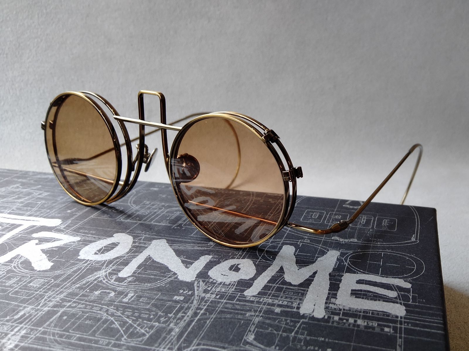 METRONOME by Bisei Iwamoto（メトロノーム東京）「Summer Rain」C3