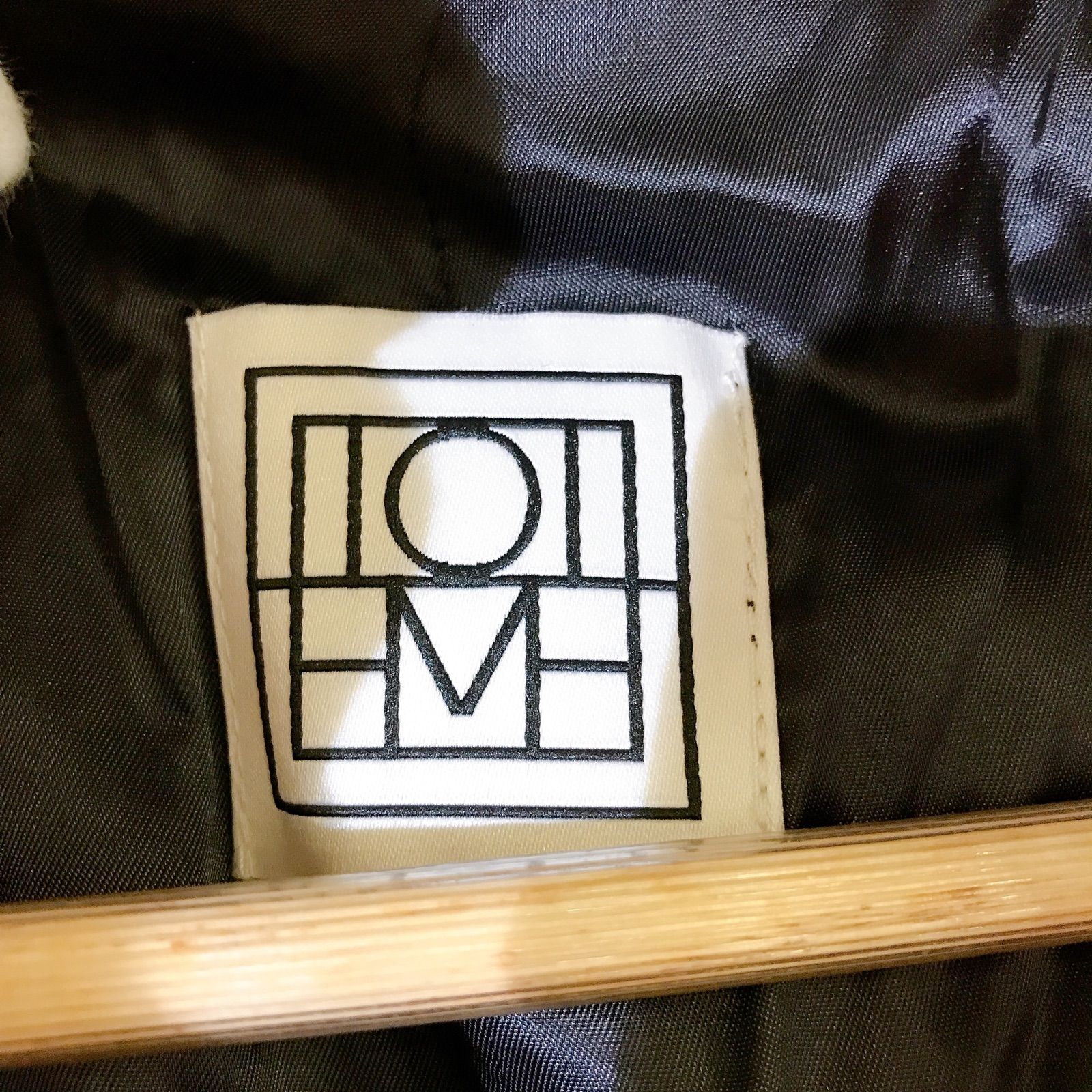 美品】TOTEME トーテム ダウンジャケット コート レディース 32サイズ