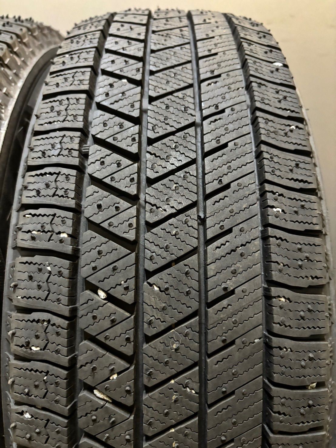 185 60R15 BRIDGESTONE VRX3 スタッドレス 4本 ブリヂストン ブリザック アクア ヤリス フィット 3-K229