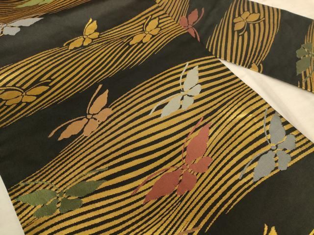 絹 平和屋着物◎九寸名古屋帯 舞蝶文 黒地 金糸 正絹 逸品
