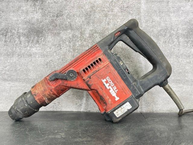 ハンマードリル 動作保証 HILTI ヒルティ TE505 電動ハンマー 電動工具 赤 ケース ビット付き はつり 斫り |514043