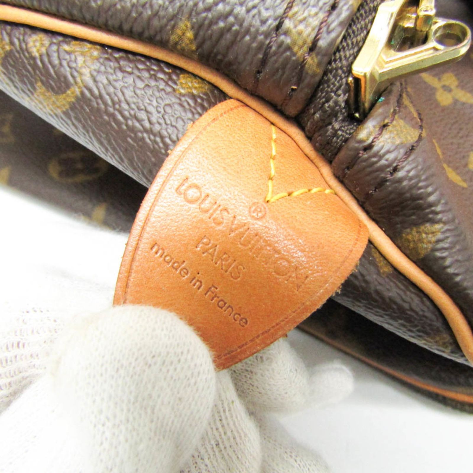 Vuitton モノグラム