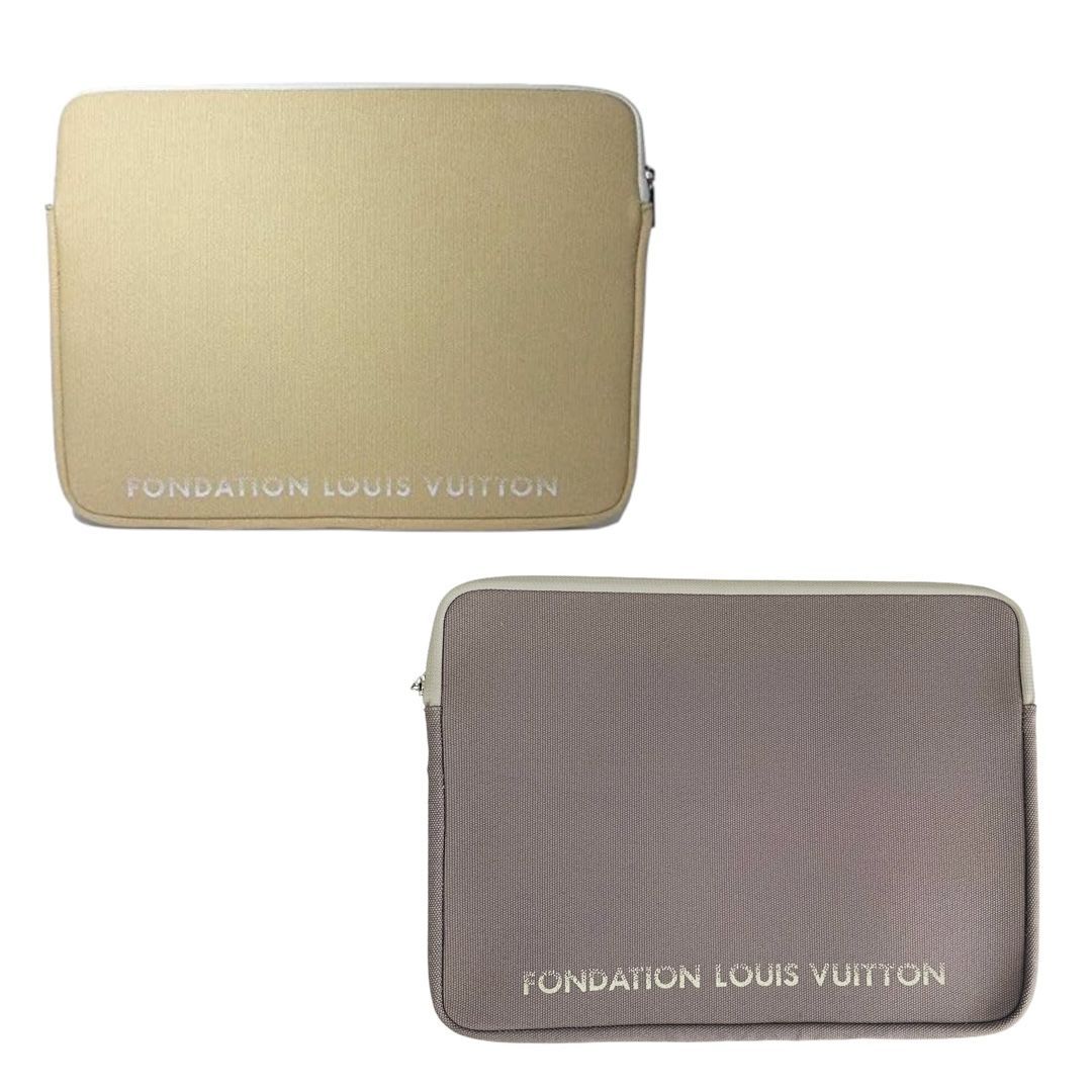 フォンダシオンルイヴィトンのパソコンケース フォンダシオン ルイ