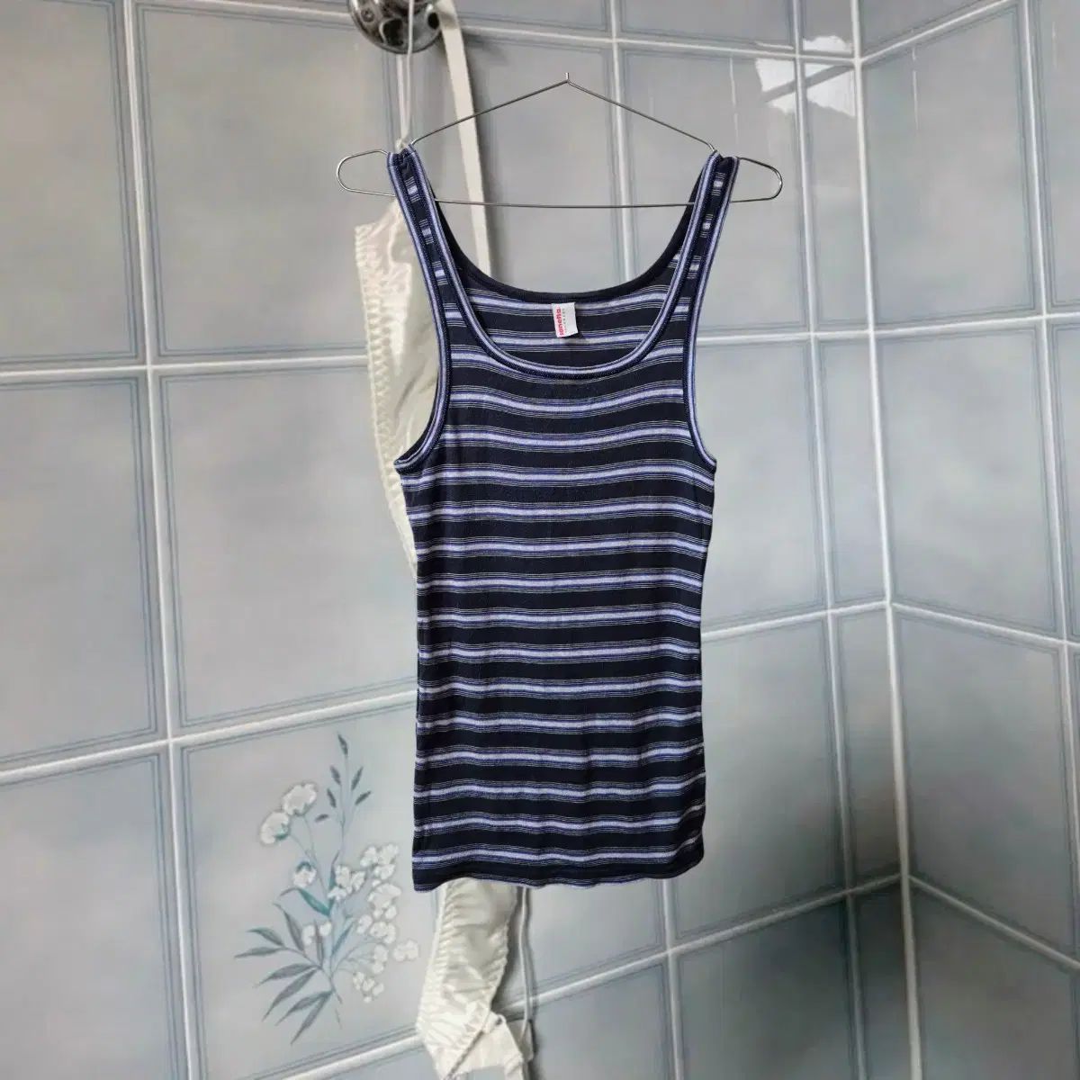 Blue stripe