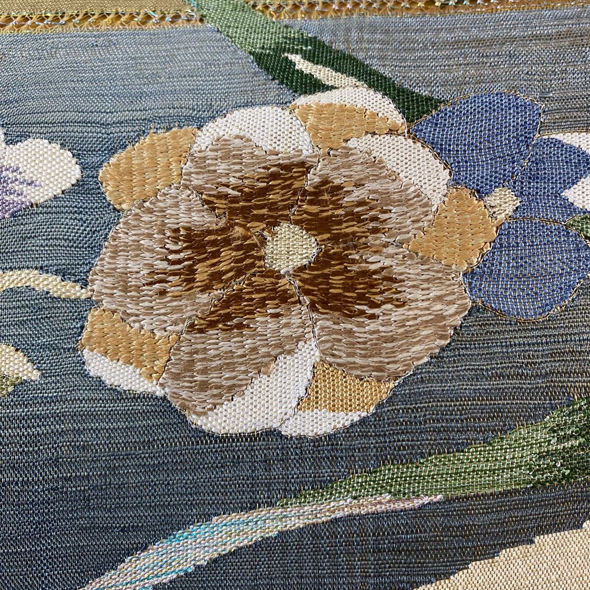 総刺繍 ドロンワーク 袋帯 銀通し 葡萄唐草 唐花 銀糸 お太鼓柄 Q925