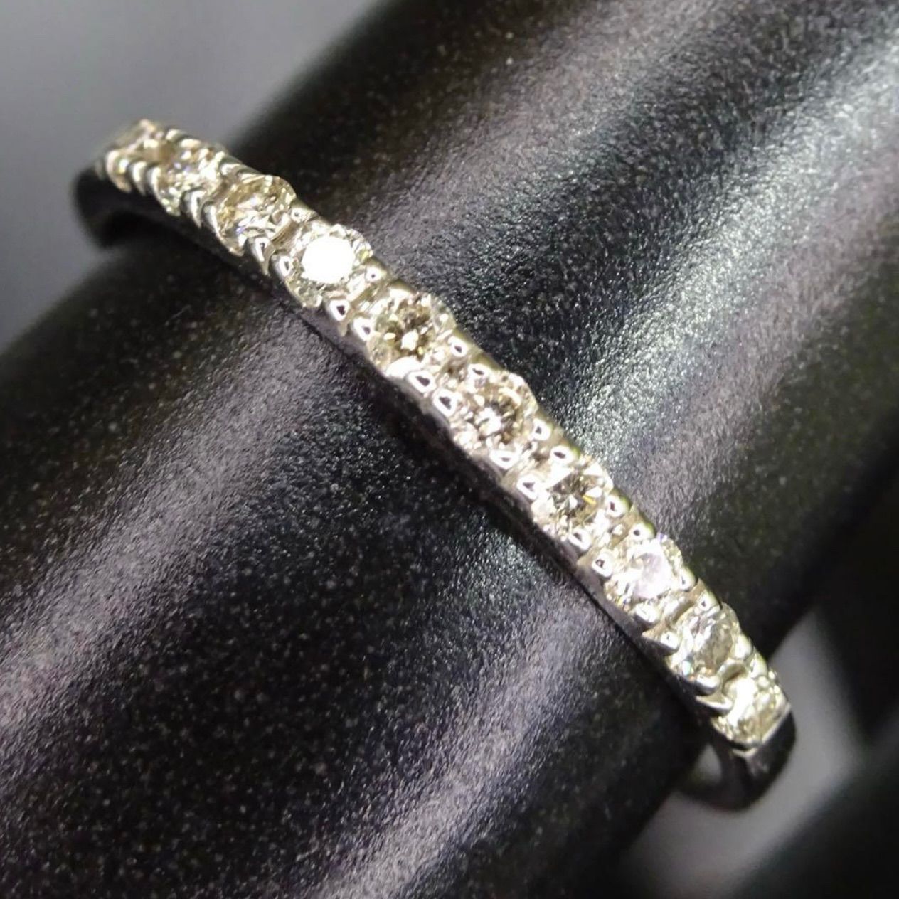 プラチナ pt900 ハーフ エタニティ 天然ダイヤモンド0.10ct リング 