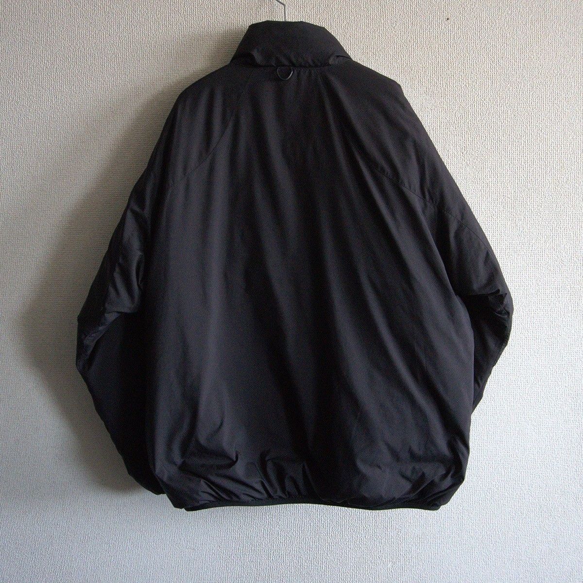 drewhouse　ダウン! Drew House mascot puffer jacket 笑顔 ロゴ ダウンジャケット