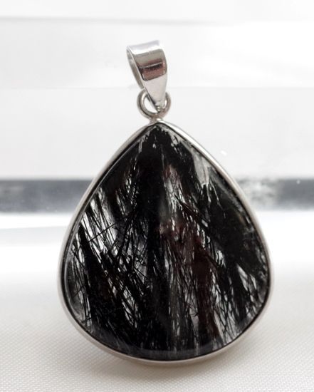 ブラックルチル クォーツ ペンダント トップ (24mm×22mm) - メルカリ