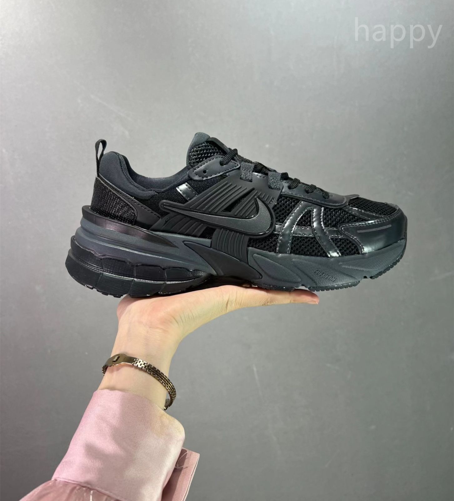 Nike WMNS V2K Run ブラック 黒