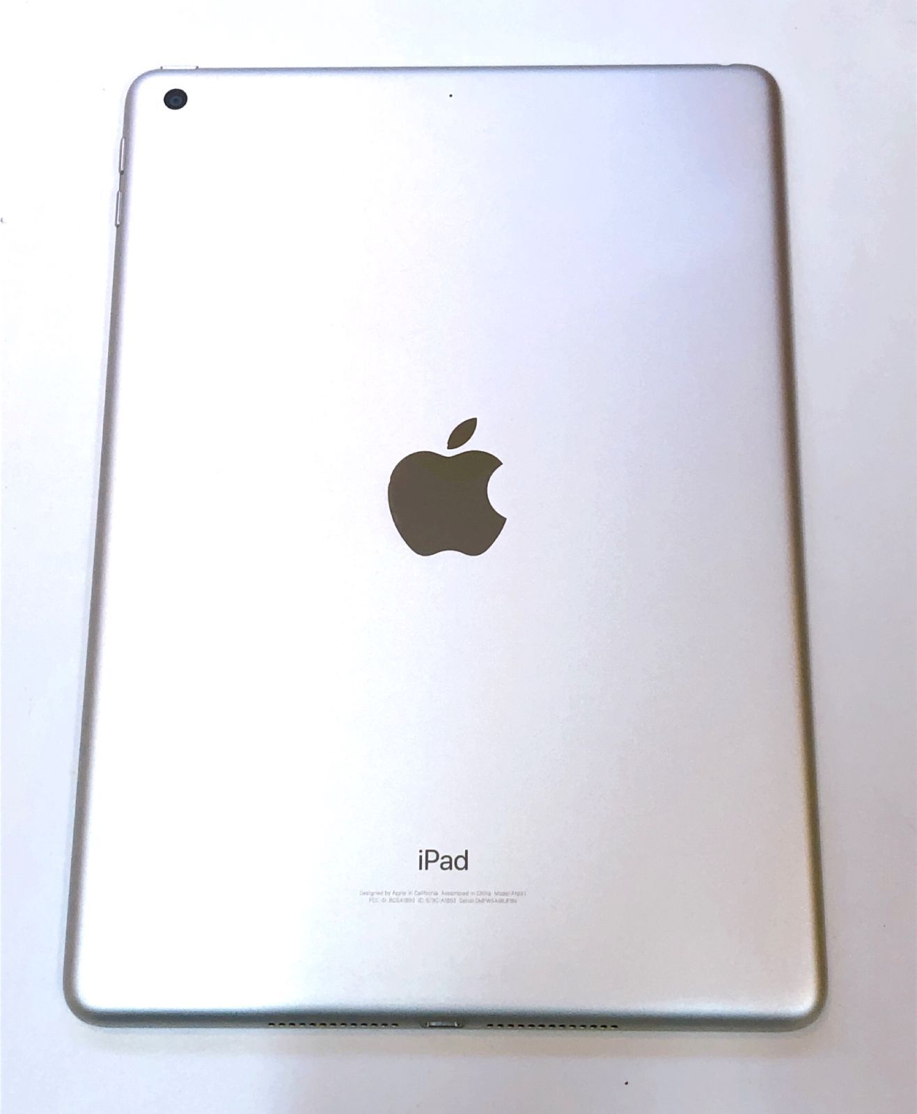 2422】アップル iPad 第6世代 Wi-Fiモデル MR7K2J/A A1893 128GB