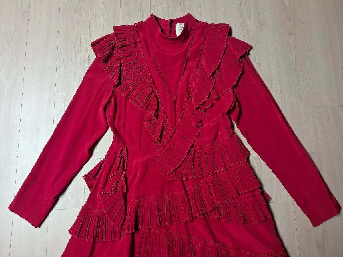 LUCKY CHOUETTE ラッキーシュエトゥ シルクワンピース