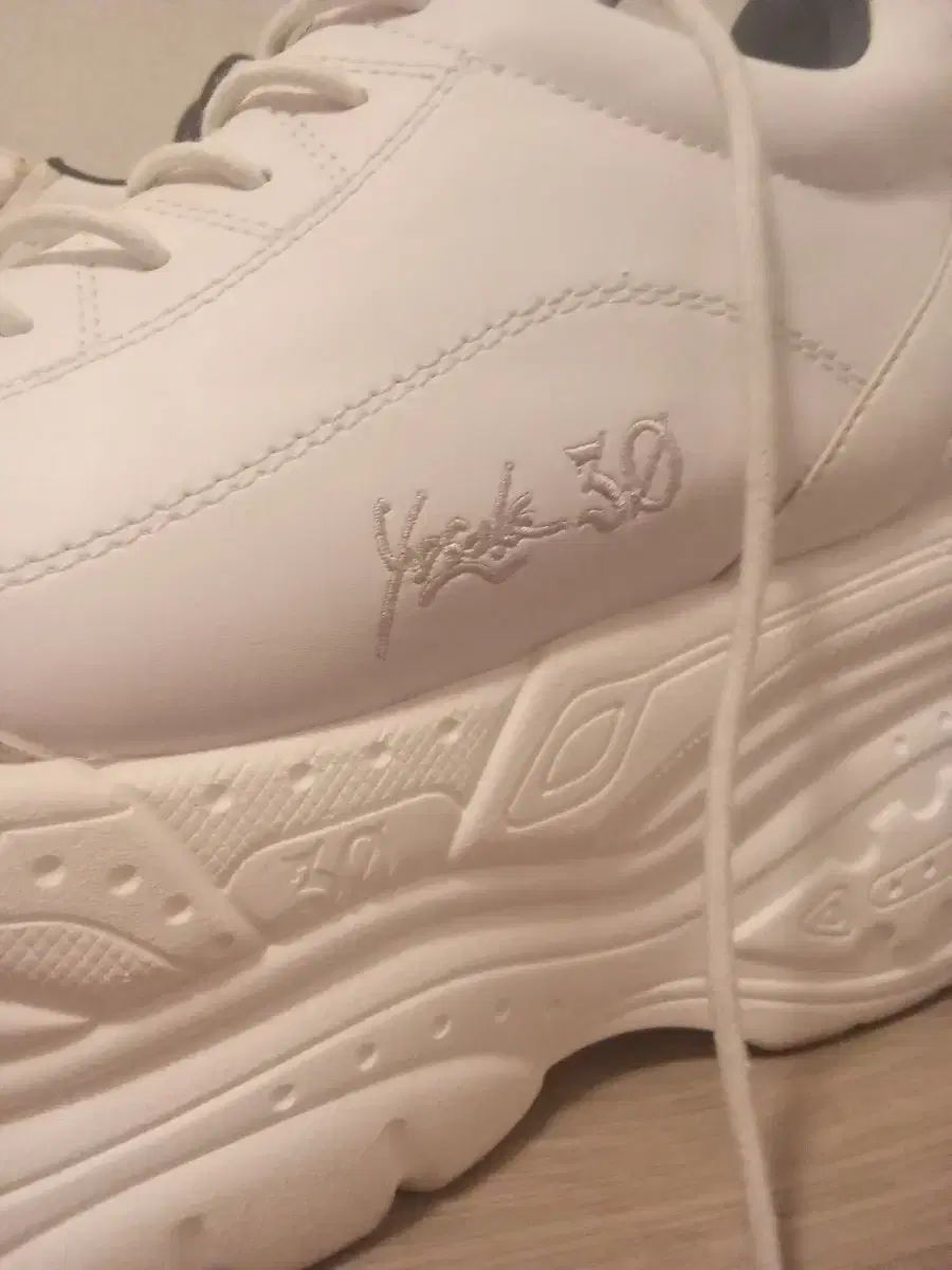 厚底 スニーカー