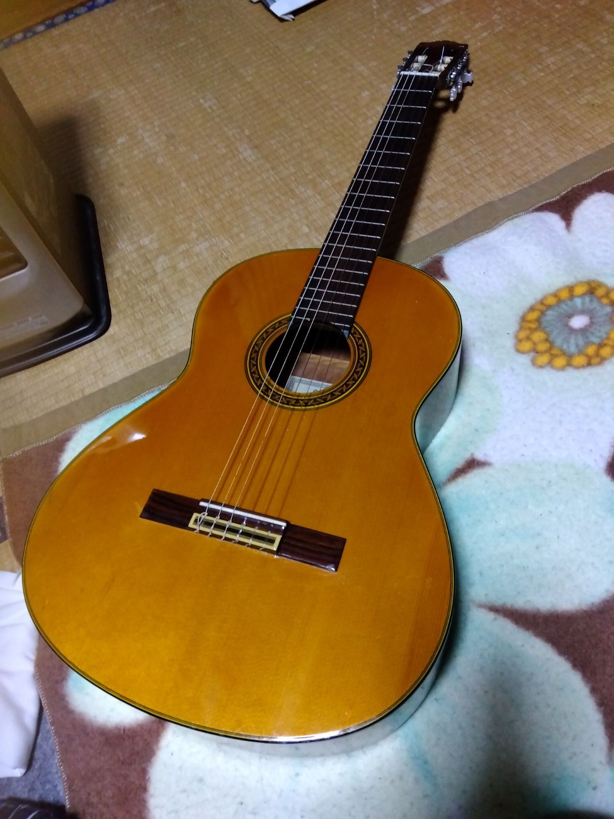 クラシックギター YAMAHA CG-121 - 器材