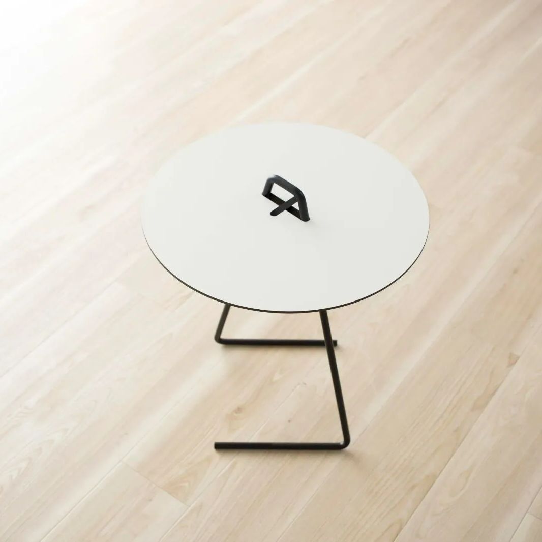 MOEBE 北欧 サイドテーブル ブラック デンマーク製 スチール製