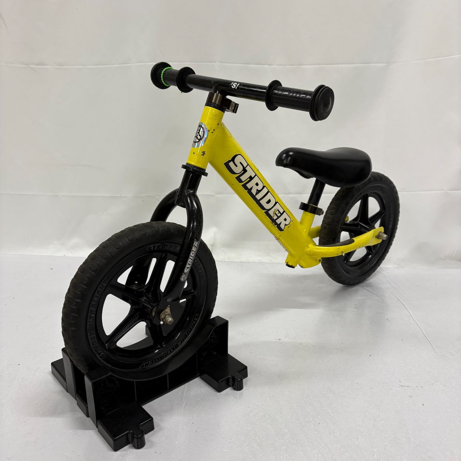 お礼や感謝伝えるプチギフト STRIDER ストライダー ST-J4 バランスバイク 12インチ イエロー 自転車本体