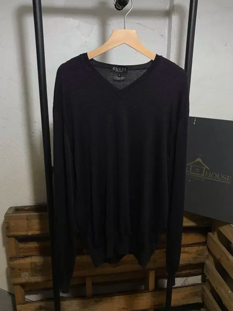 グッチ、Vネックニット 楽天市場】グッチ GUCCI Vネック ウール セーター メンズ ビー
