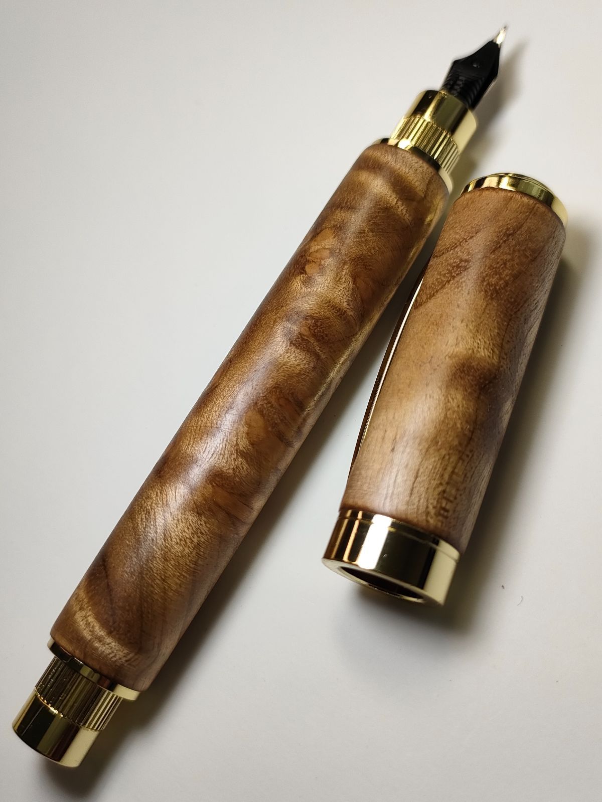 マーブルウッド】グラデュエイト万年筆 - メルカリ