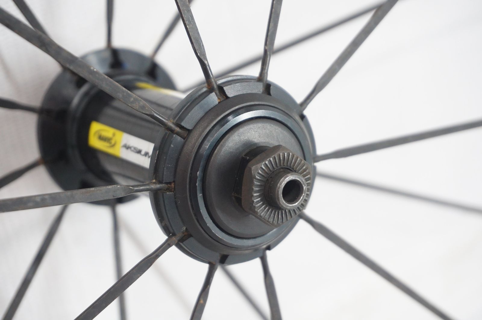 MAVIC 「マヴィック」 AKSIUM シマノ11速 ホイールセット / バイチャリ