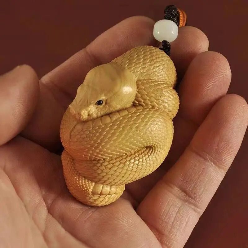 ヘビ 干支 置物 金 蛇 巳年 干支 ヘビ 手提げペンダント 金色 ゴールド