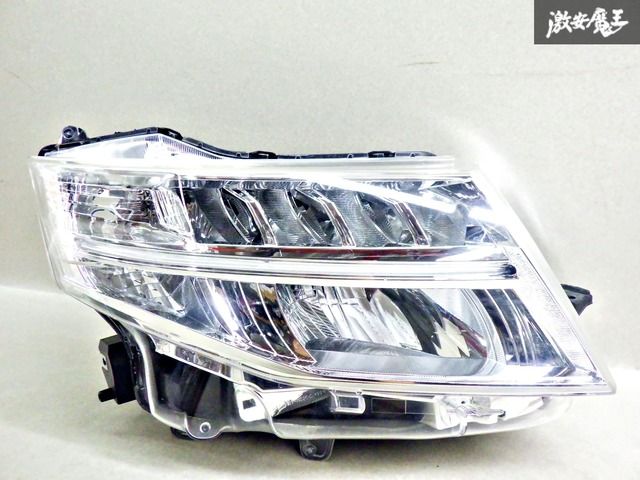 ルーミーカスタム 右 ヘッドライト W6242