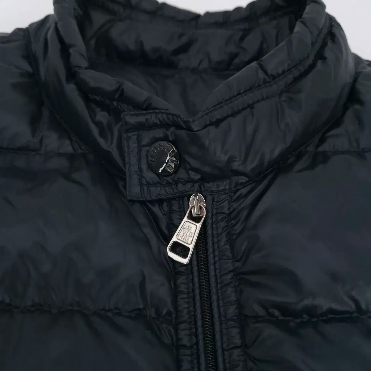 モンクレール ダウン