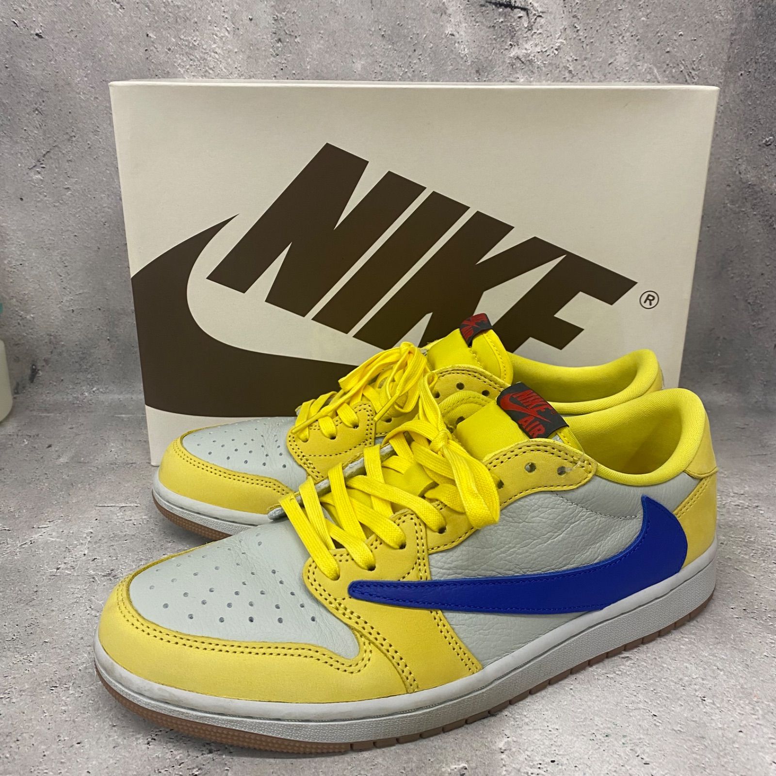 【美品】ジョーダン　トラヴィス　スコット　エアジョーダンロー　カナリー　28.5 Travis Scott x Air Jordan 1 Retro OG SP Low Canary W for