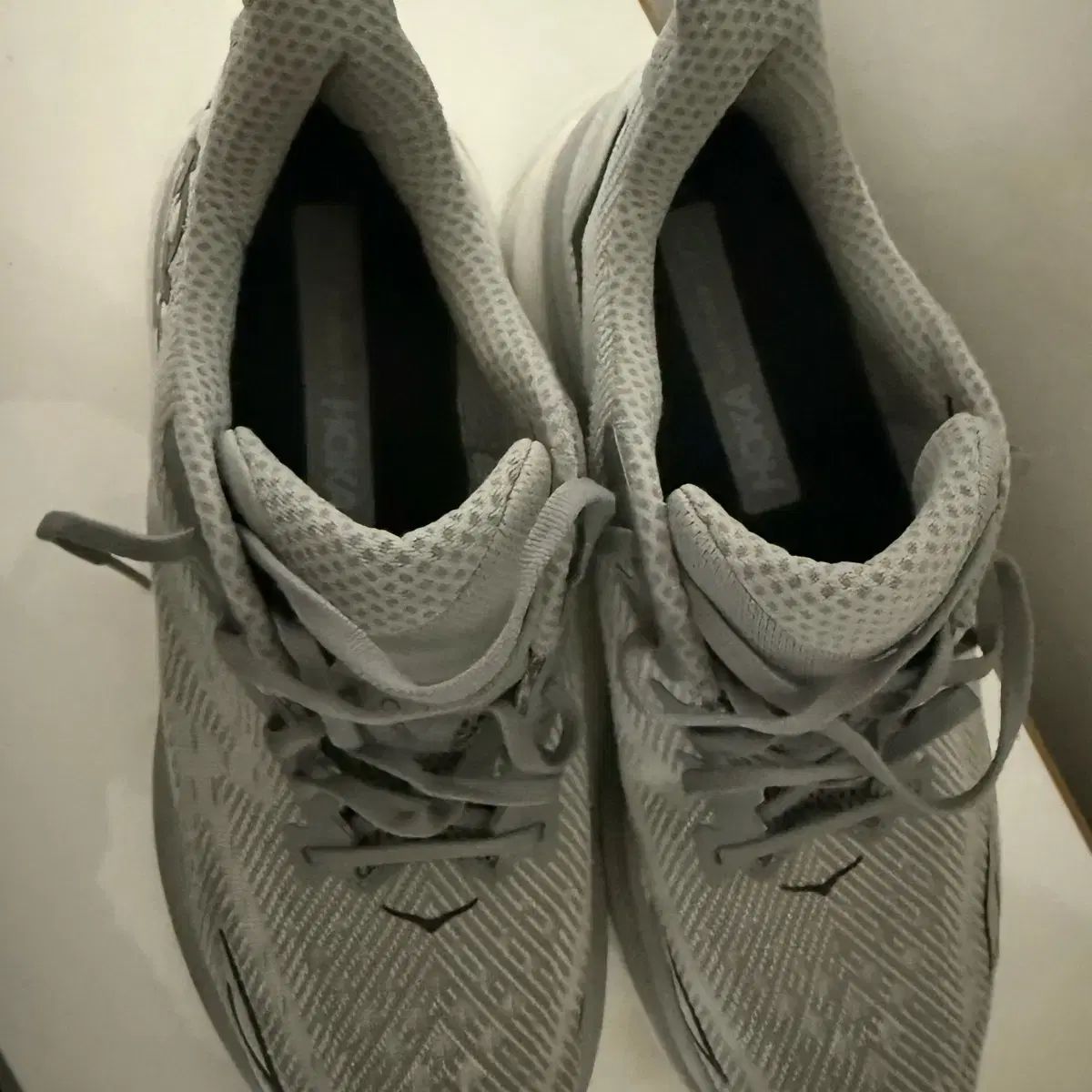 オカリナ HOKA ONE ONE(ホカオネオネ) クリフトン 9 290 - メルカリ