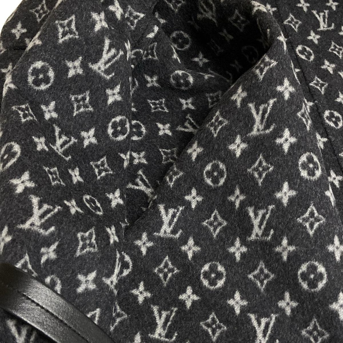 LOUIS VUITTON(ルイヴィトン) ポンチョ サイズ38 M レディース