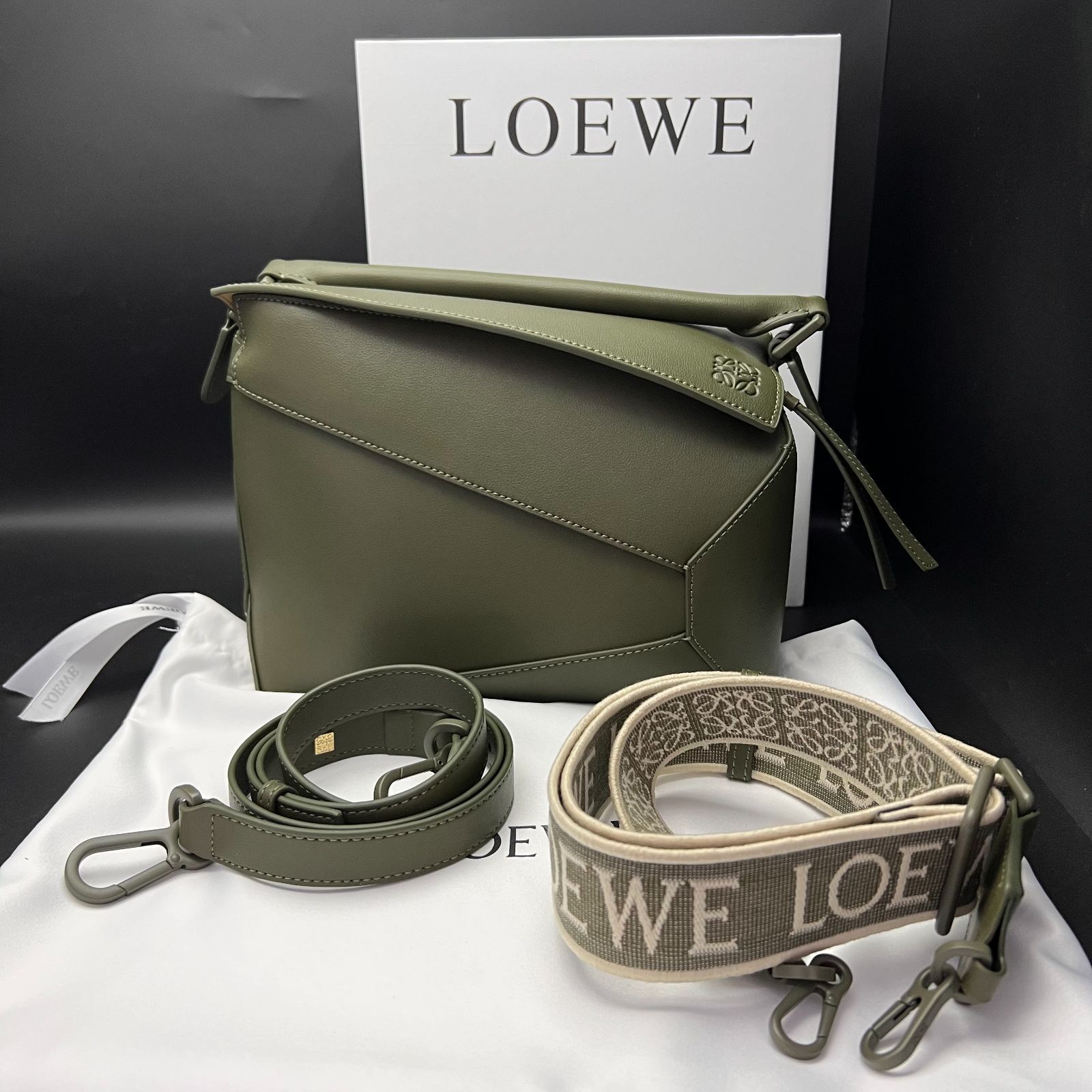 LOEWE  ロエベ  パズルバッグ