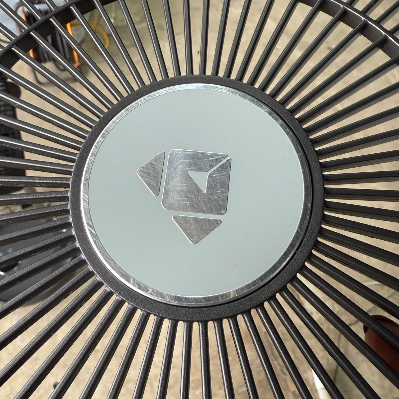 Airdog エアドッグ F10P The Fan Portable ザ ファン ポータブル 2025年製 サーキュレーター 扇風機 家電 WWW_KANDAIZUMI_COM