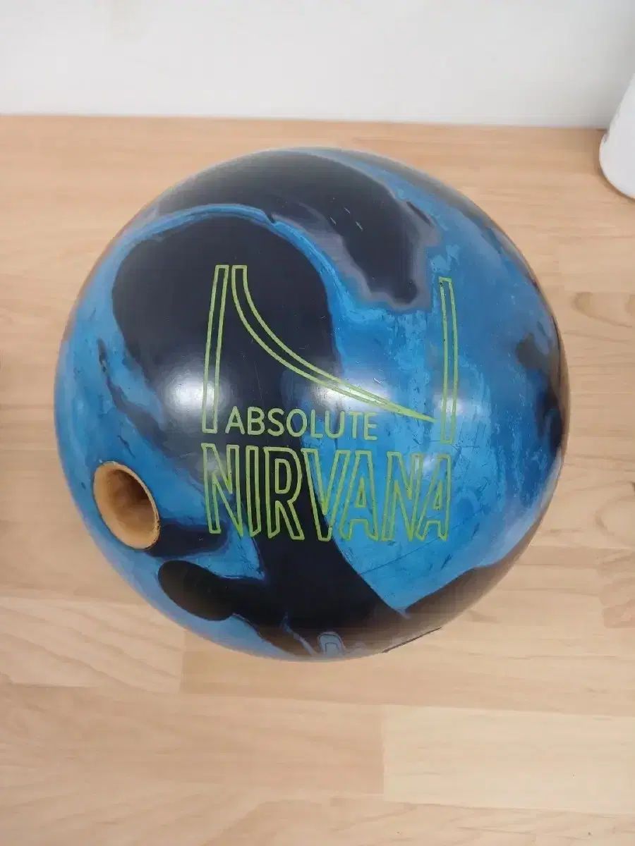 ボーリングボール 15p アブソルートナーバナ