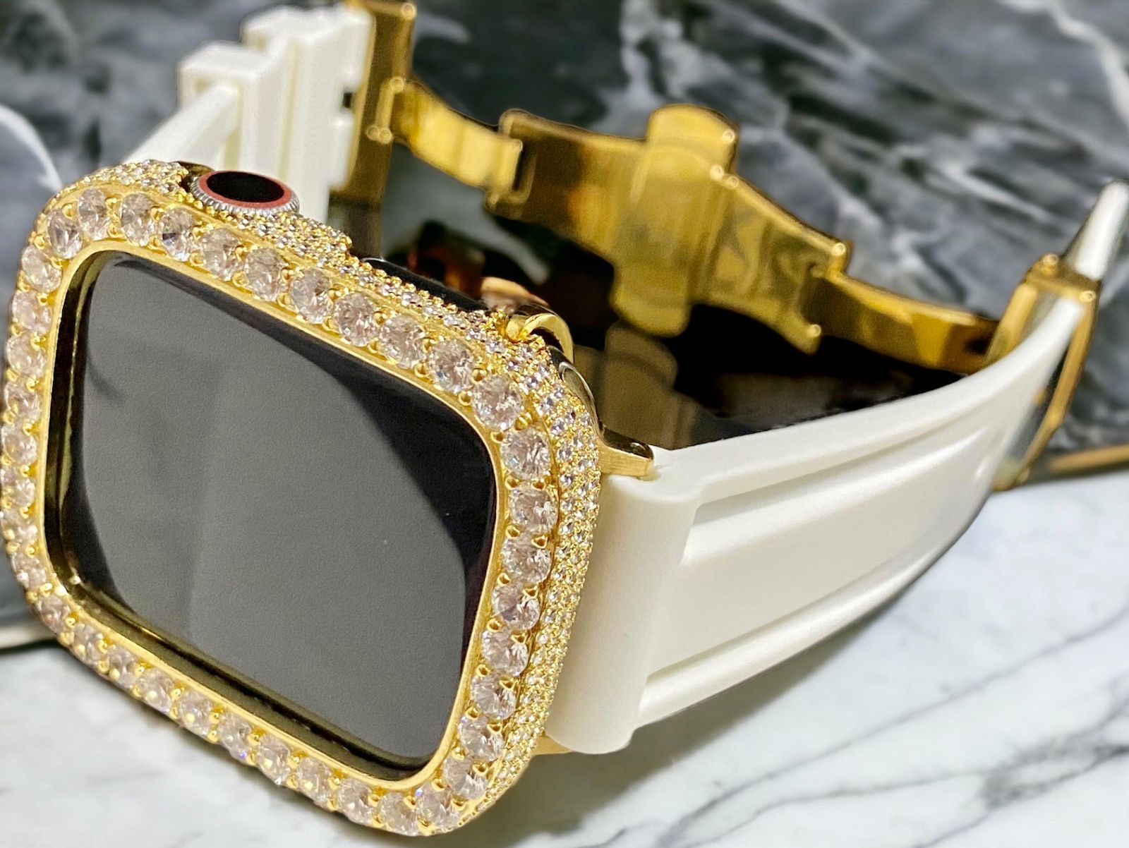 超 大粒ゴールド×ホワイト AppleWatchキラキラケース カバー アップルウォッチ ラバーバンド ベルト 38mm 40mm 41mm 42mm 44mm 45mm