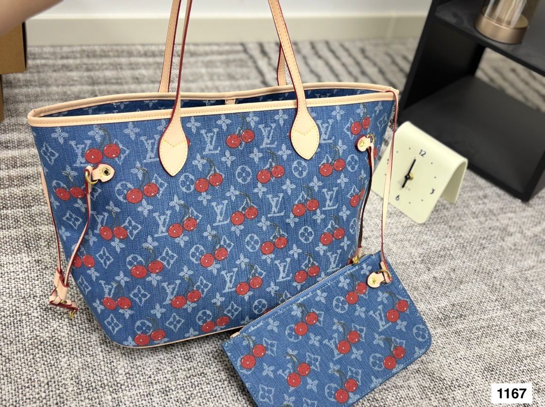 むらかみたかし氏デザインのバック Takashi Murakami x Porter 2way ヘルメットバッグ 村上隆