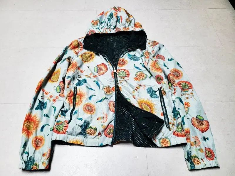OILILY(オイリリー) リバーシブル ウインドブレーカーフード付きジャンパー ポール 1190