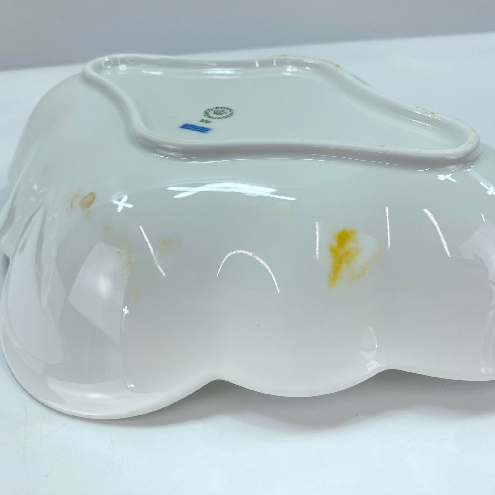 ロイヤル コペンハーゲン ホワイトパルメッテ フラワーボウル 2点