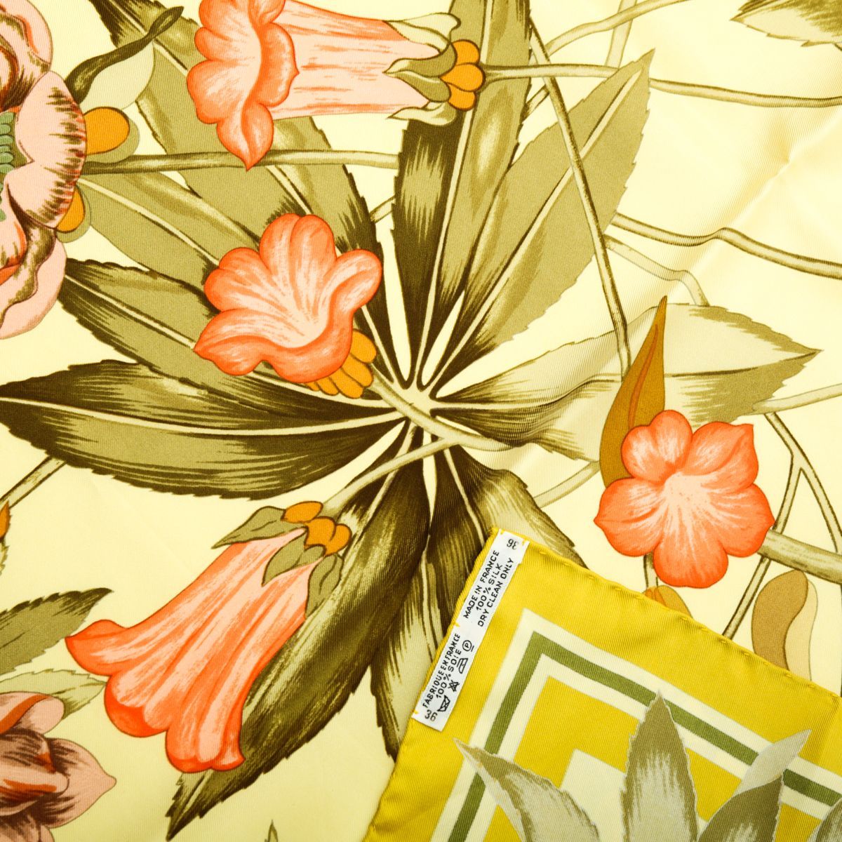 エルメス スカーフ カレ90 ヘラスの花 Fleurs d'Hellade rh215.jpg